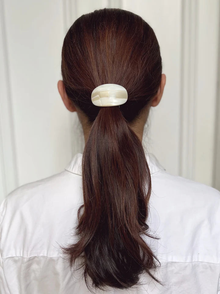 Classic White Alba Hair Tie