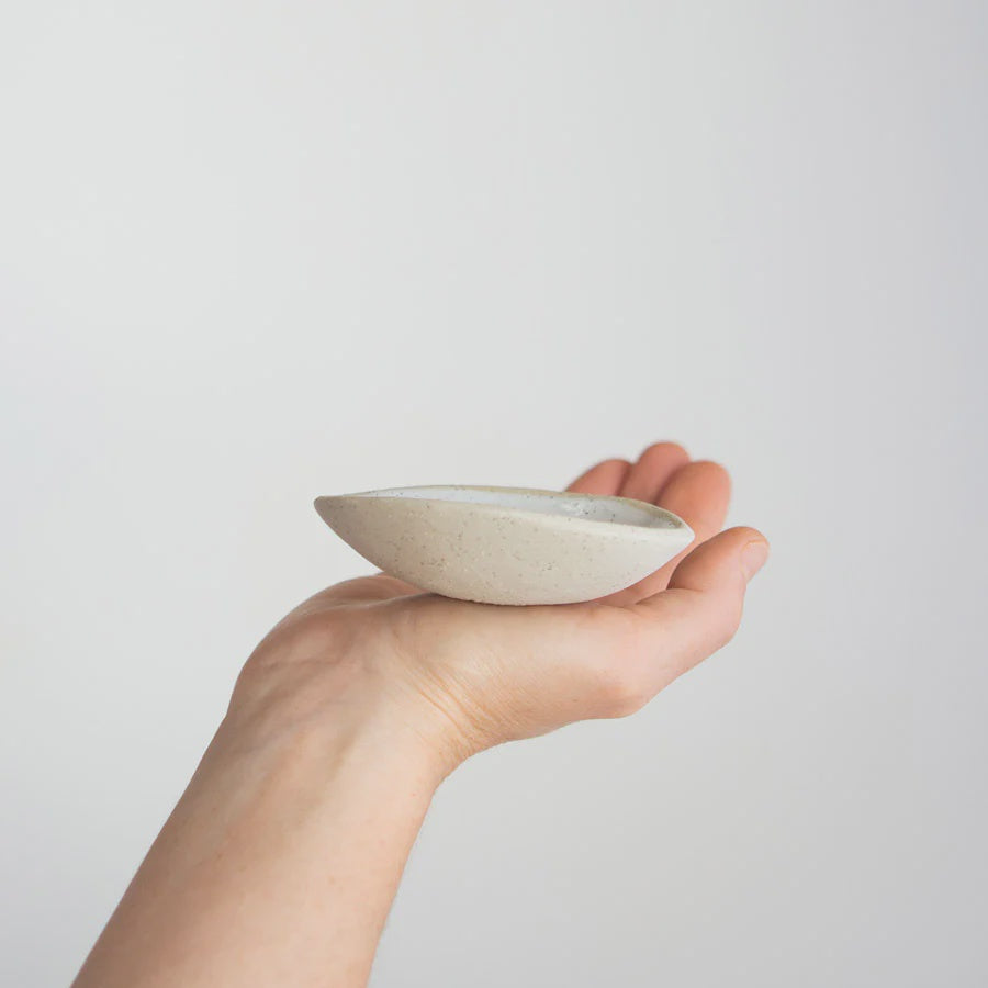 Kim Wallace Sauce Bowl White on Stone 7cm