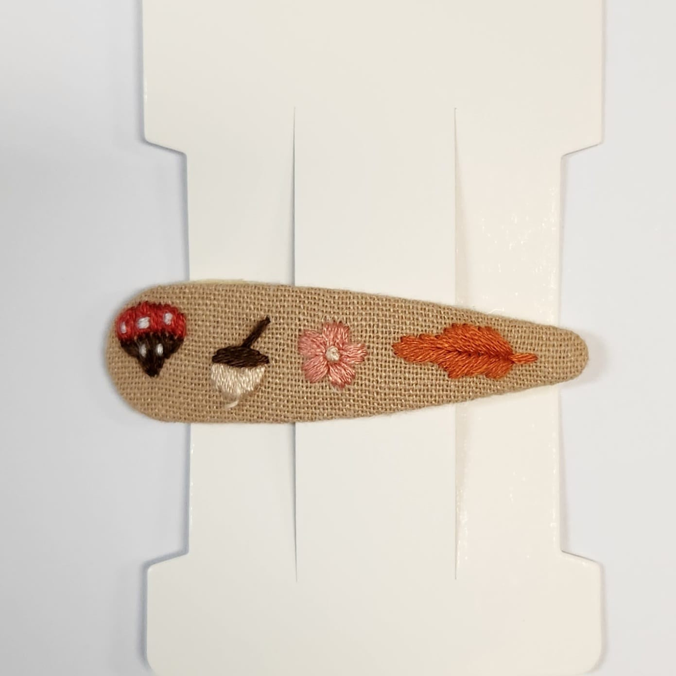 Hand Embroidered - Clip Autumn Single