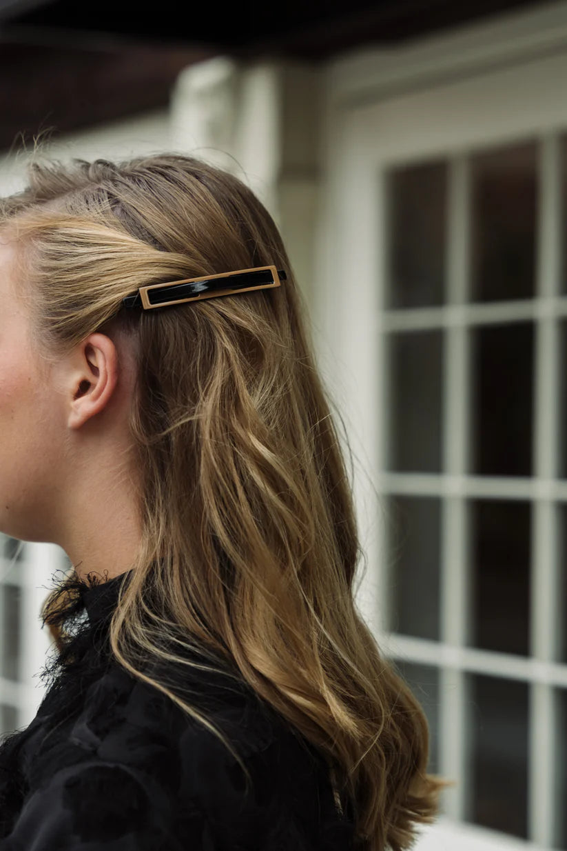 Nina Barrette Black & Tan