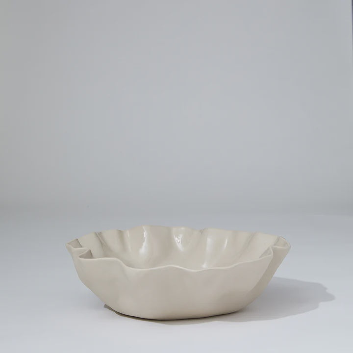 Ruffle Bowl Chalk White - Large