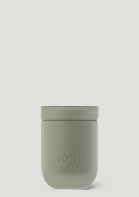Smith & Co Candle Amber & Freesia 250g